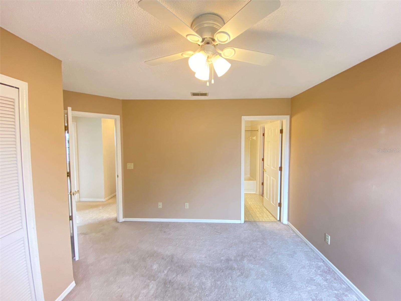 HUNTERS CREEK TR 235B PH 04 - Residential Lease