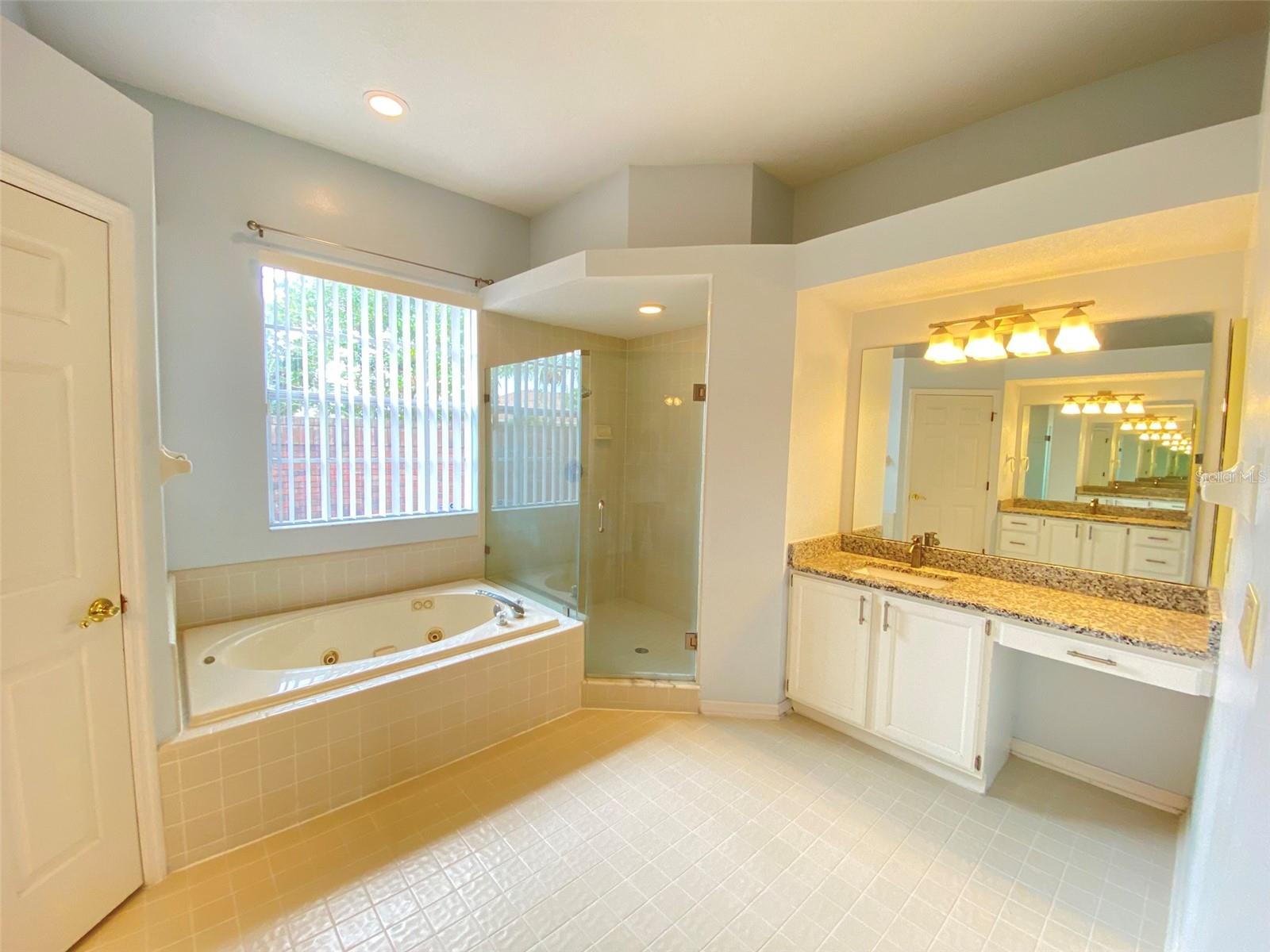 HUNTERS CREEK TR 235B PH 04 - Residential Lease
