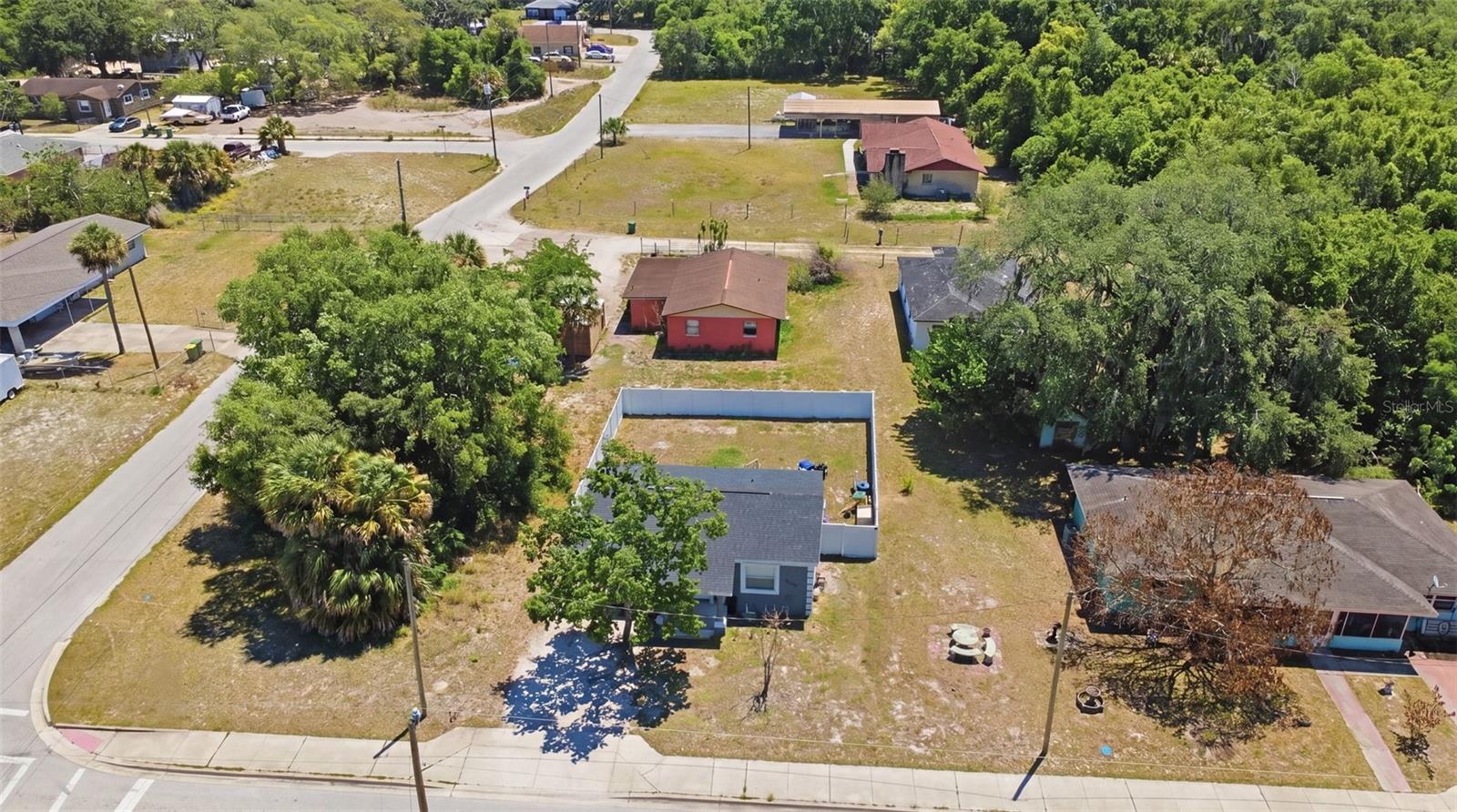 PINECREST SUB - Residential