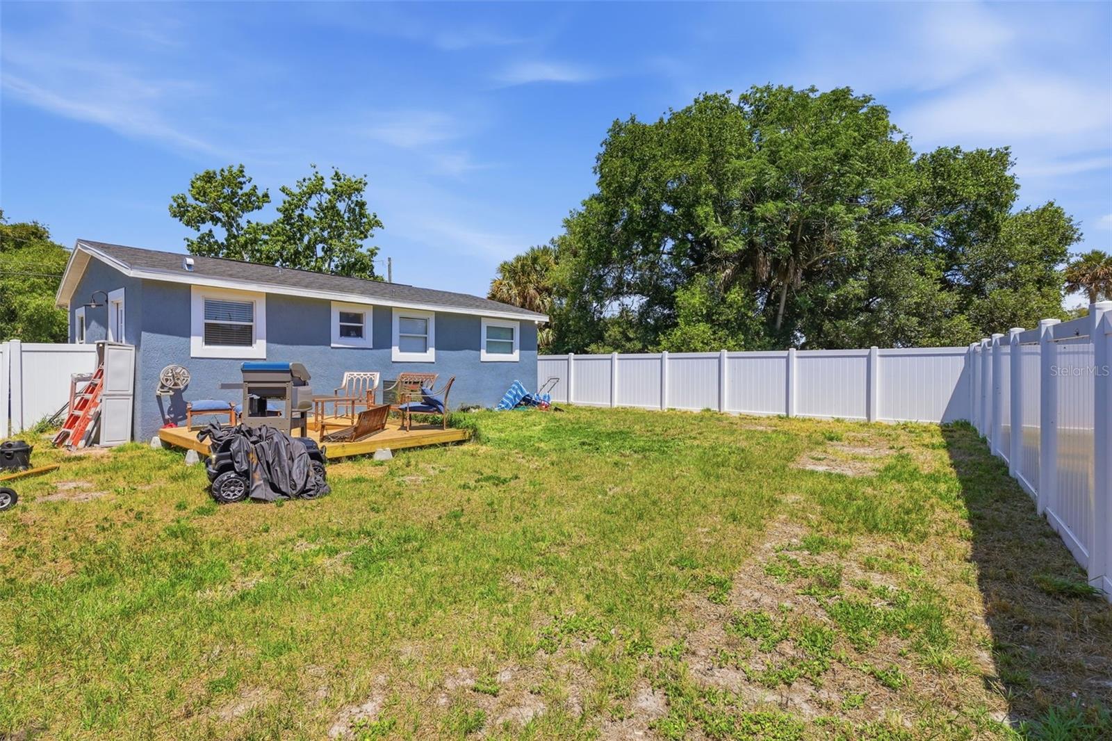 PINECREST SUB - Residential