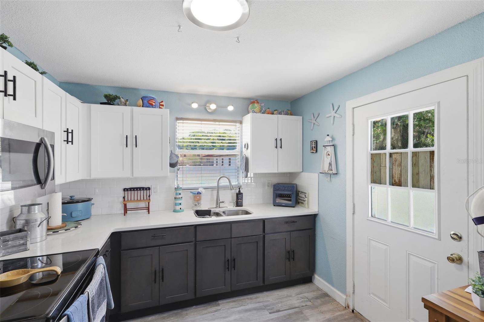 PINECREST SUB - Residential
