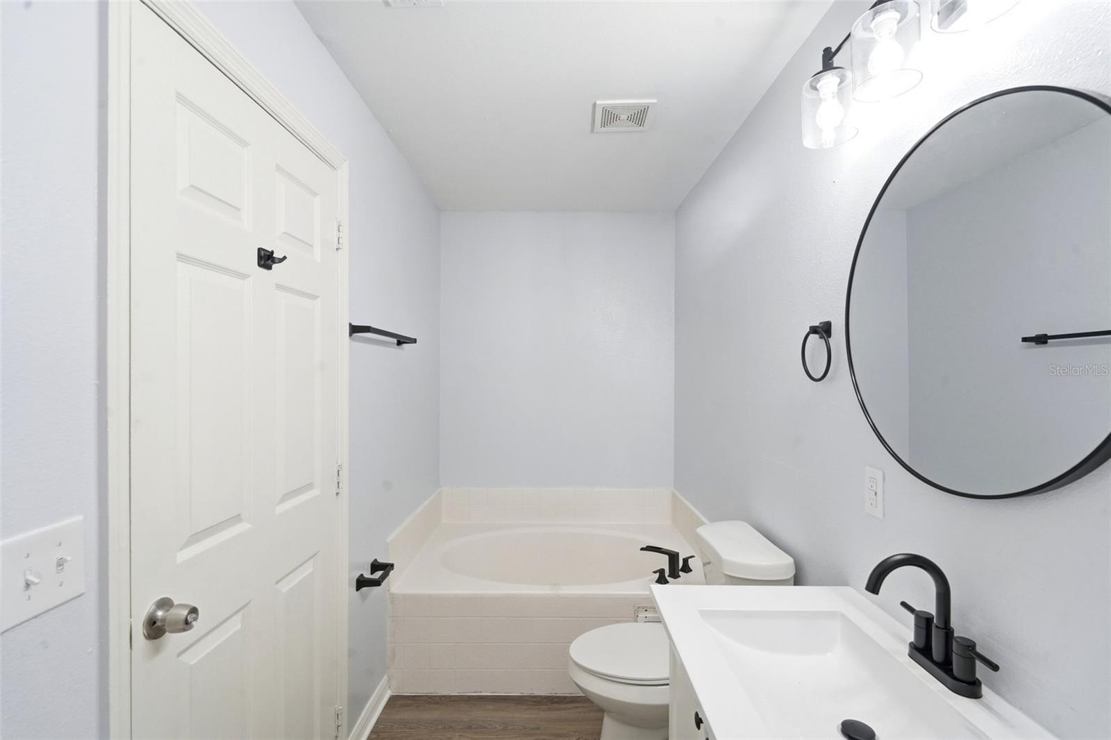 HAWTHORNE OAKS PH 01 - Residential