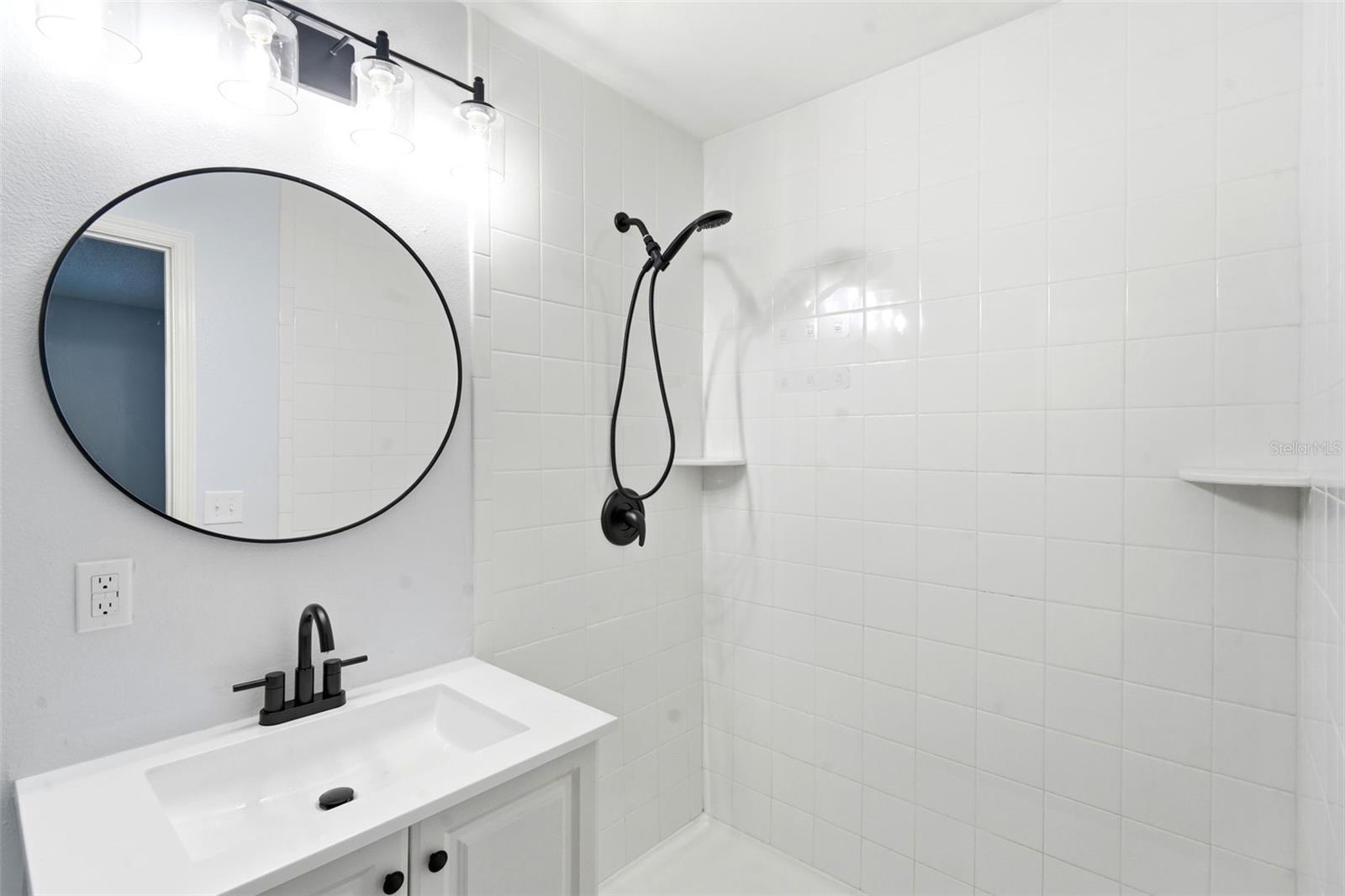 HAWTHORNE OAKS PH 01 - Residential