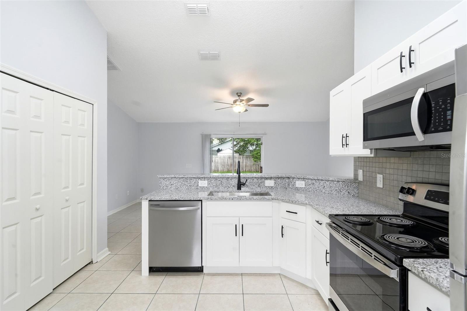 HAWTHORNE OAKS PH 01 - Residential