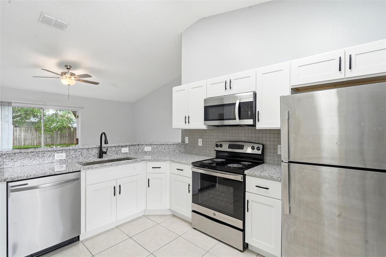HAWTHORNE OAKS PH 01 - Residential