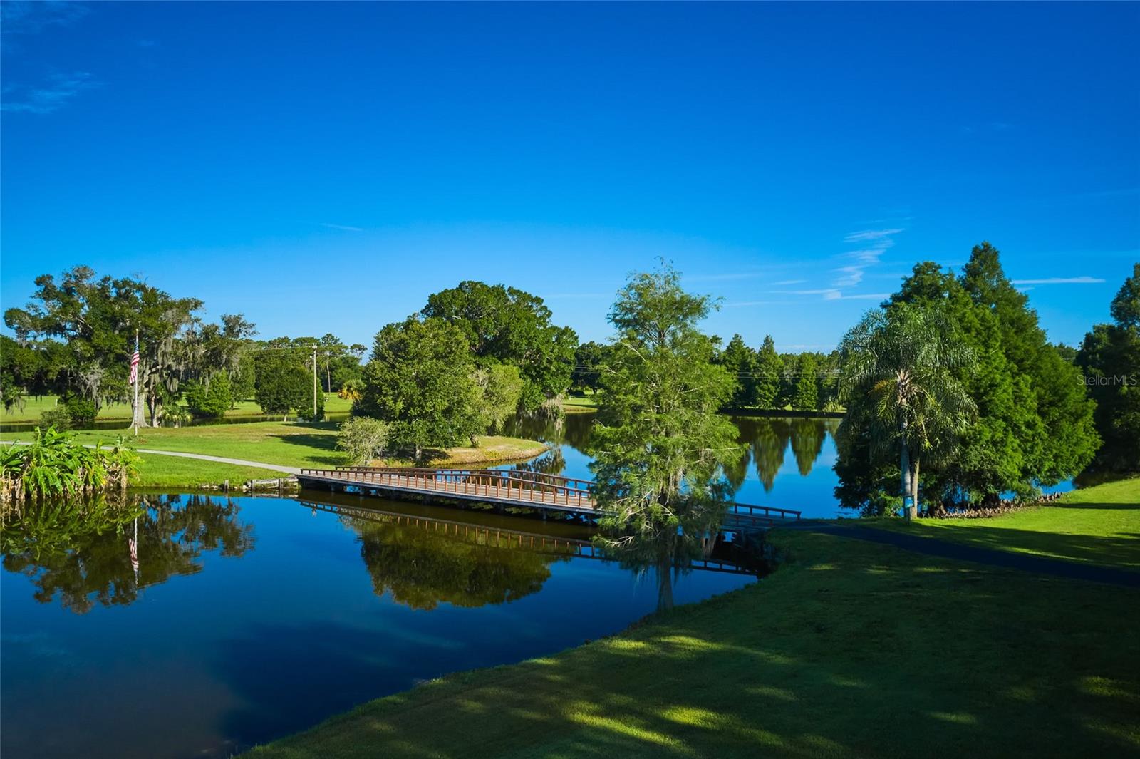 INDIAN LAKE ESTATES - Land