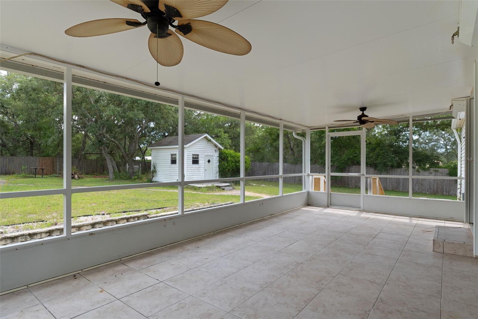 OAK FOREST ESTATES UNREC SUB - Residential