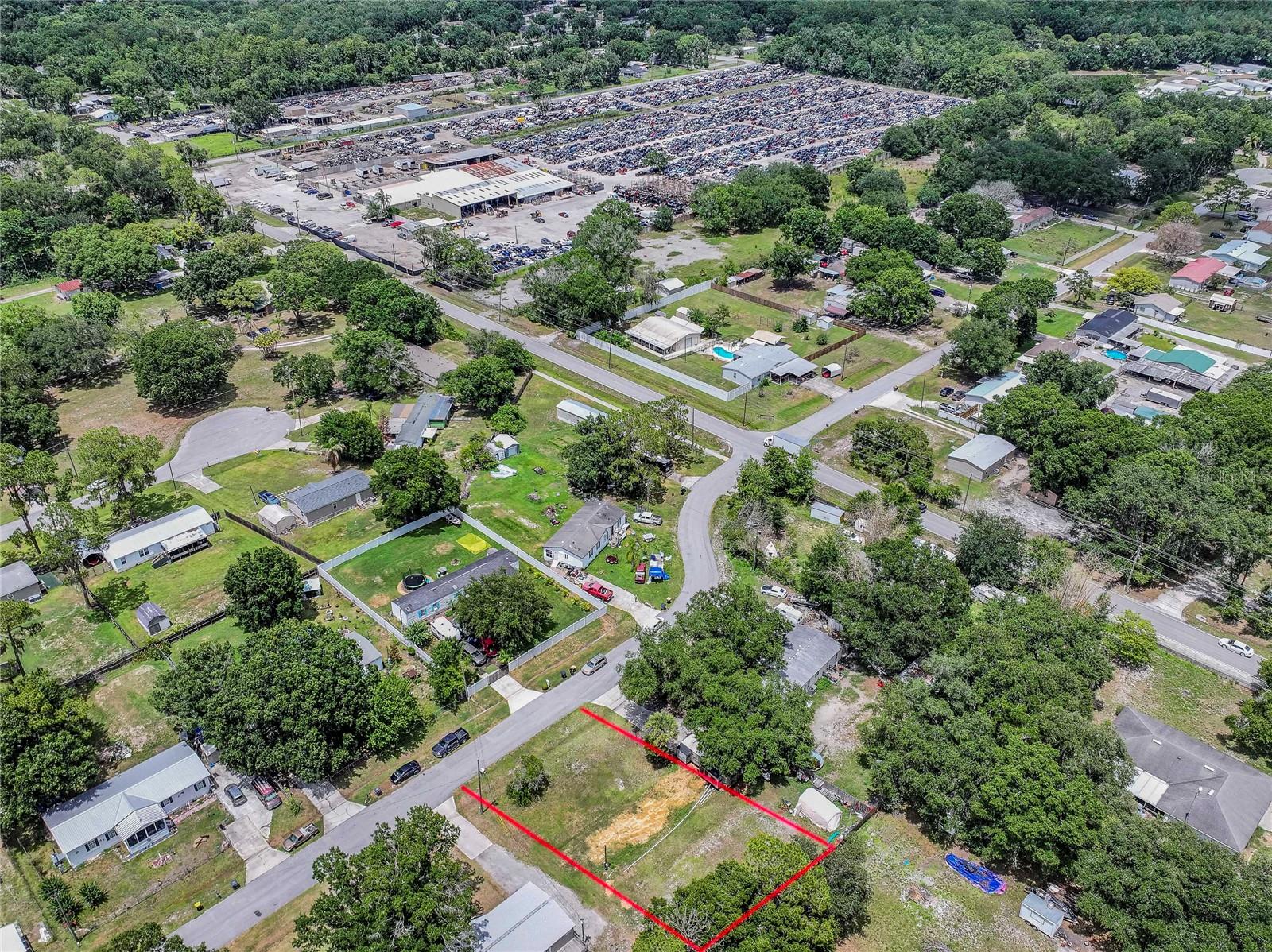 HERNDON WOODS - Land