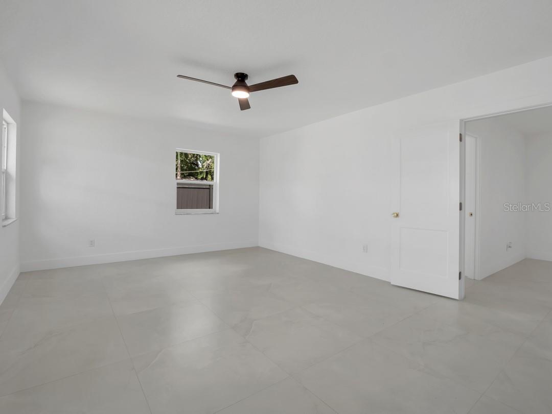 ARMENIA ACRES - Residential