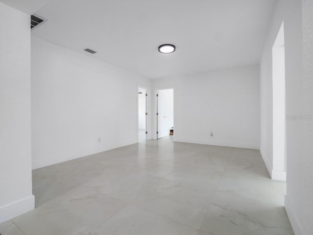 ARMENIA ACRES - Residential