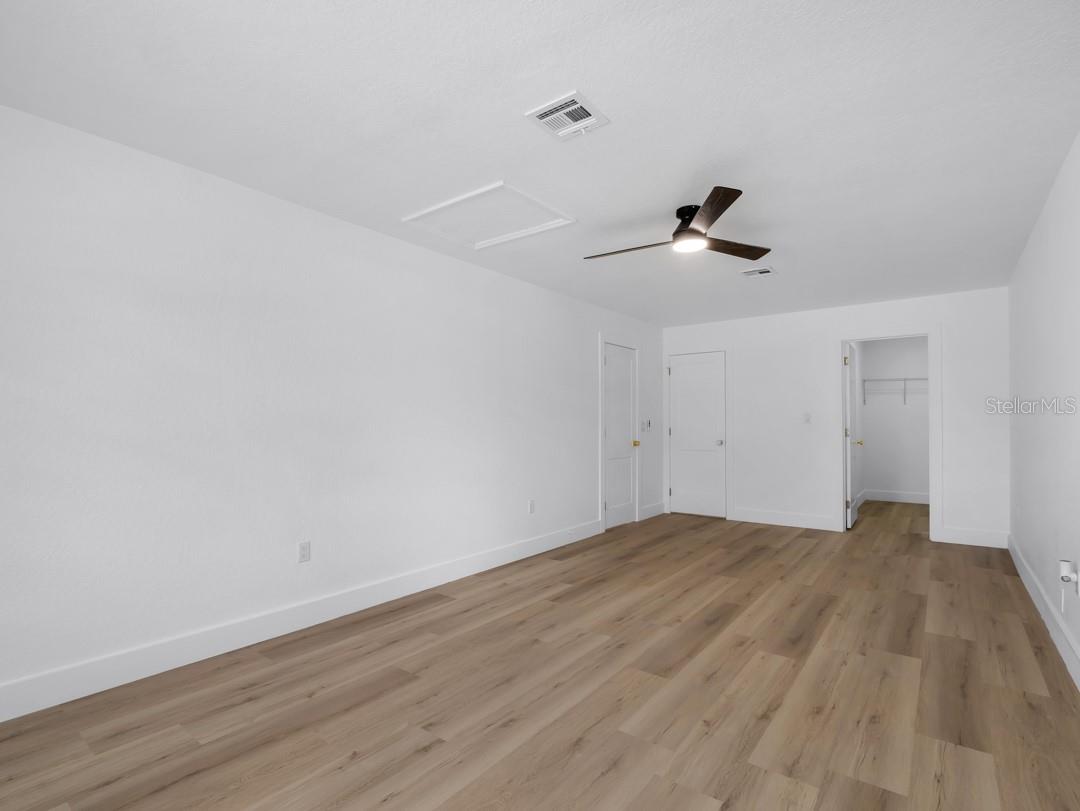 ARMENIA ACRES - Residential