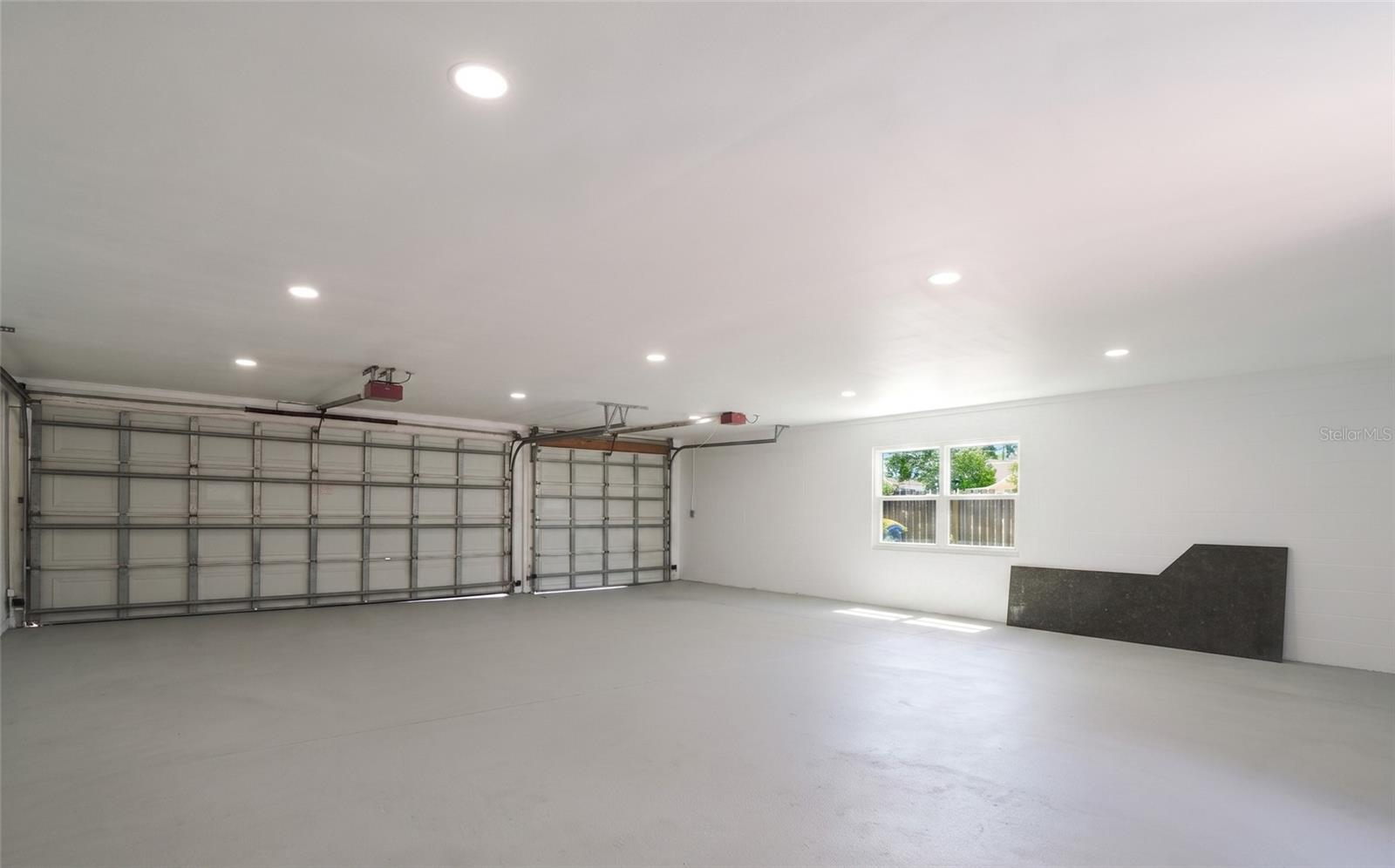 ARMENIA ACRES - Residential