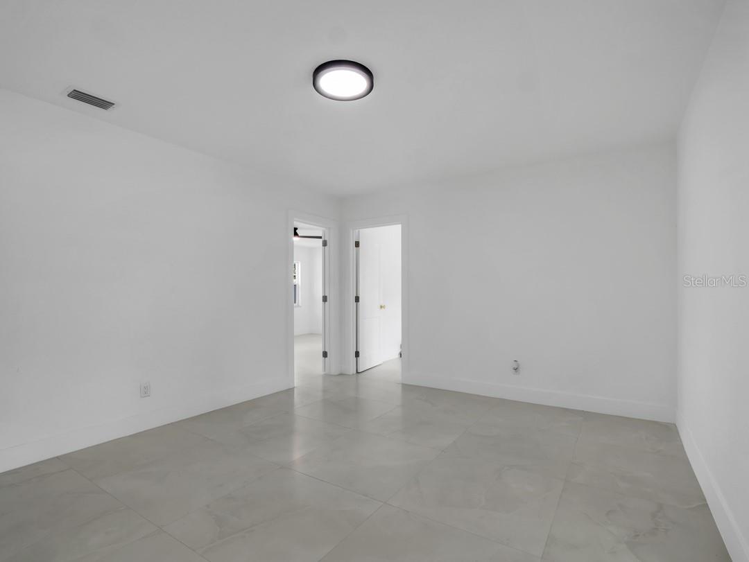 ARMENIA ACRES - Residential