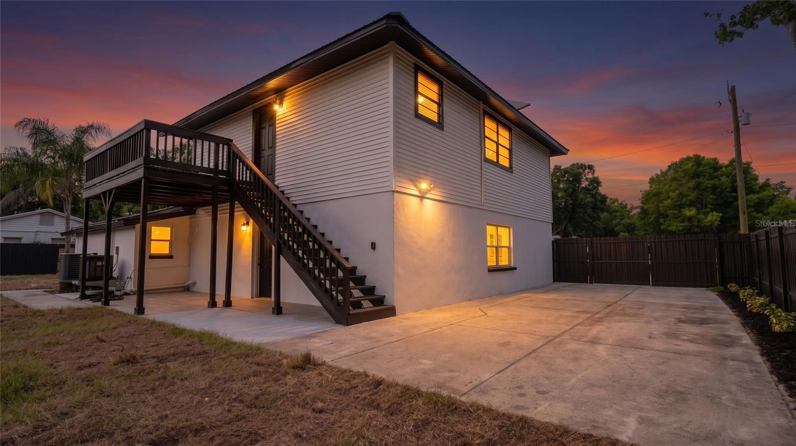ARMENIA ACRES - Residential