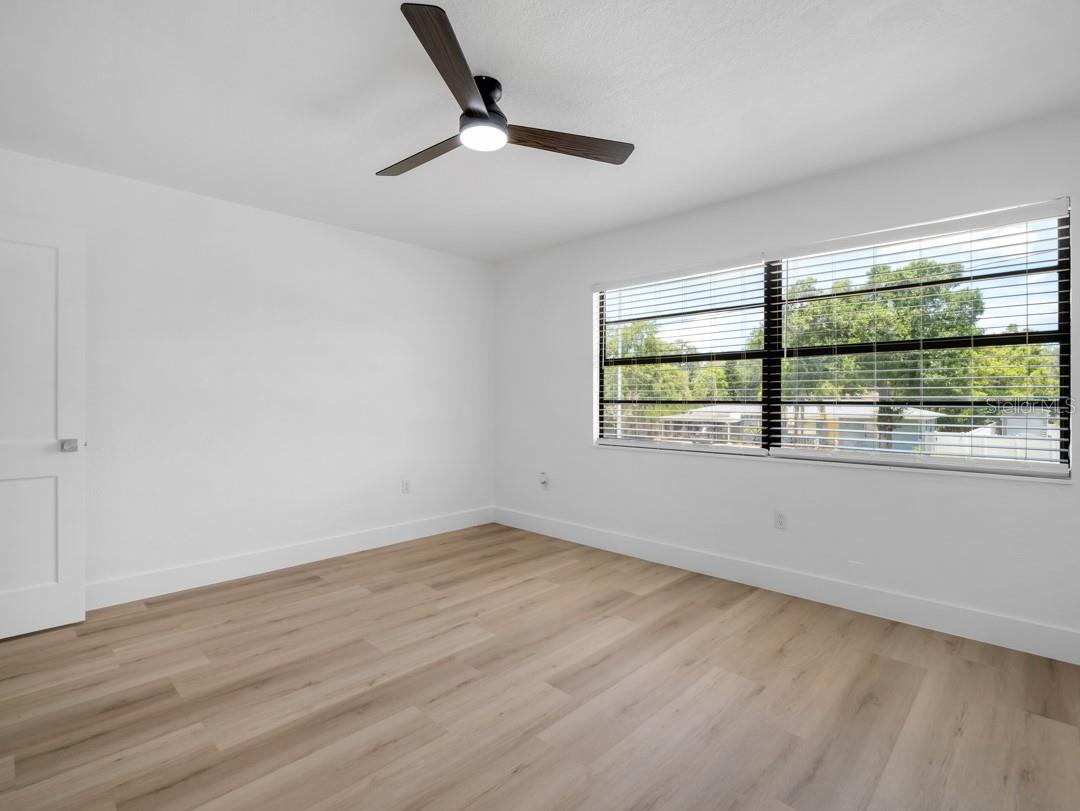 ARMENIA ACRES - Residential