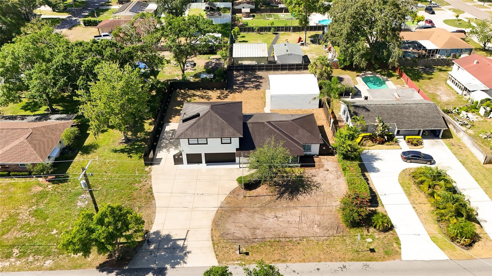 ARMENIA ACRES - Residential