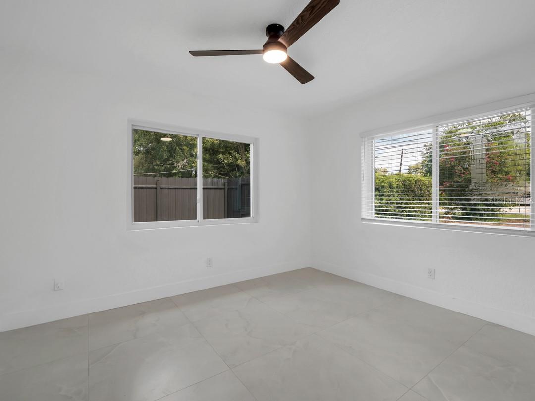 ARMENIA ACRES - Residential