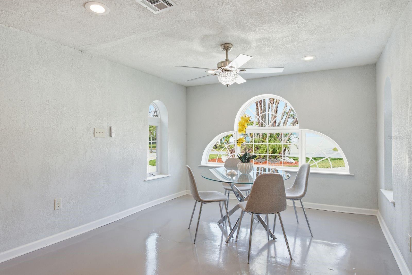 BAYOU VIEW - Residential