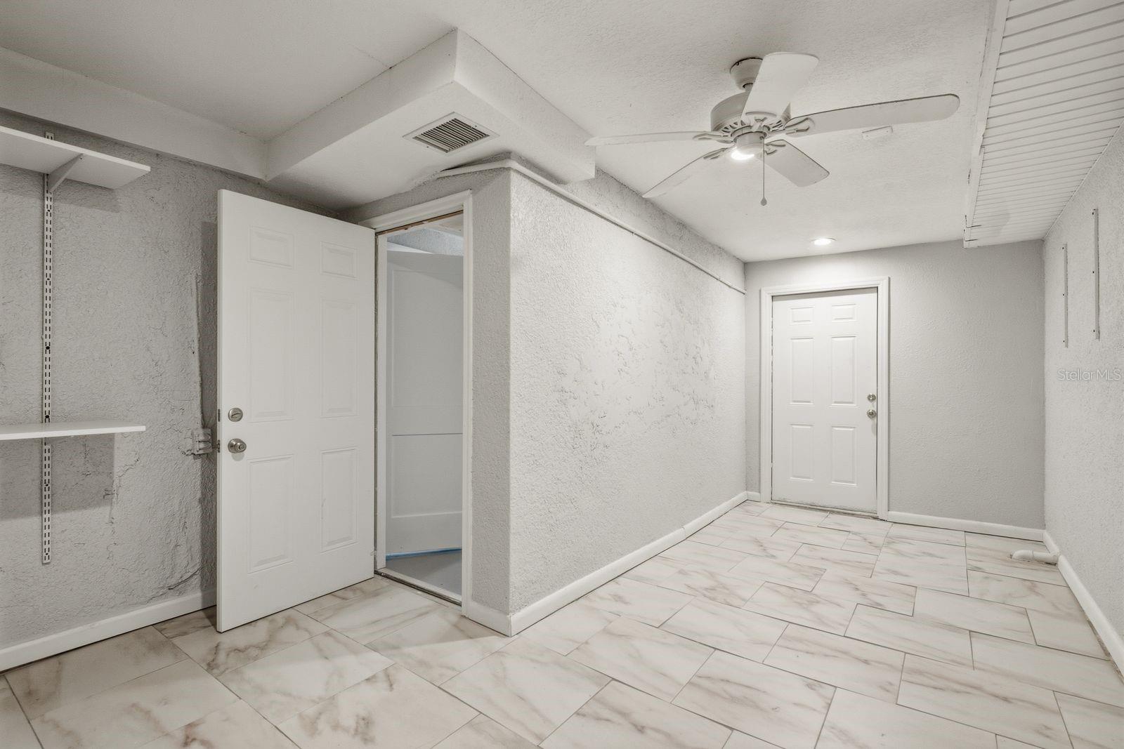 BAYOU VIEW - Residential