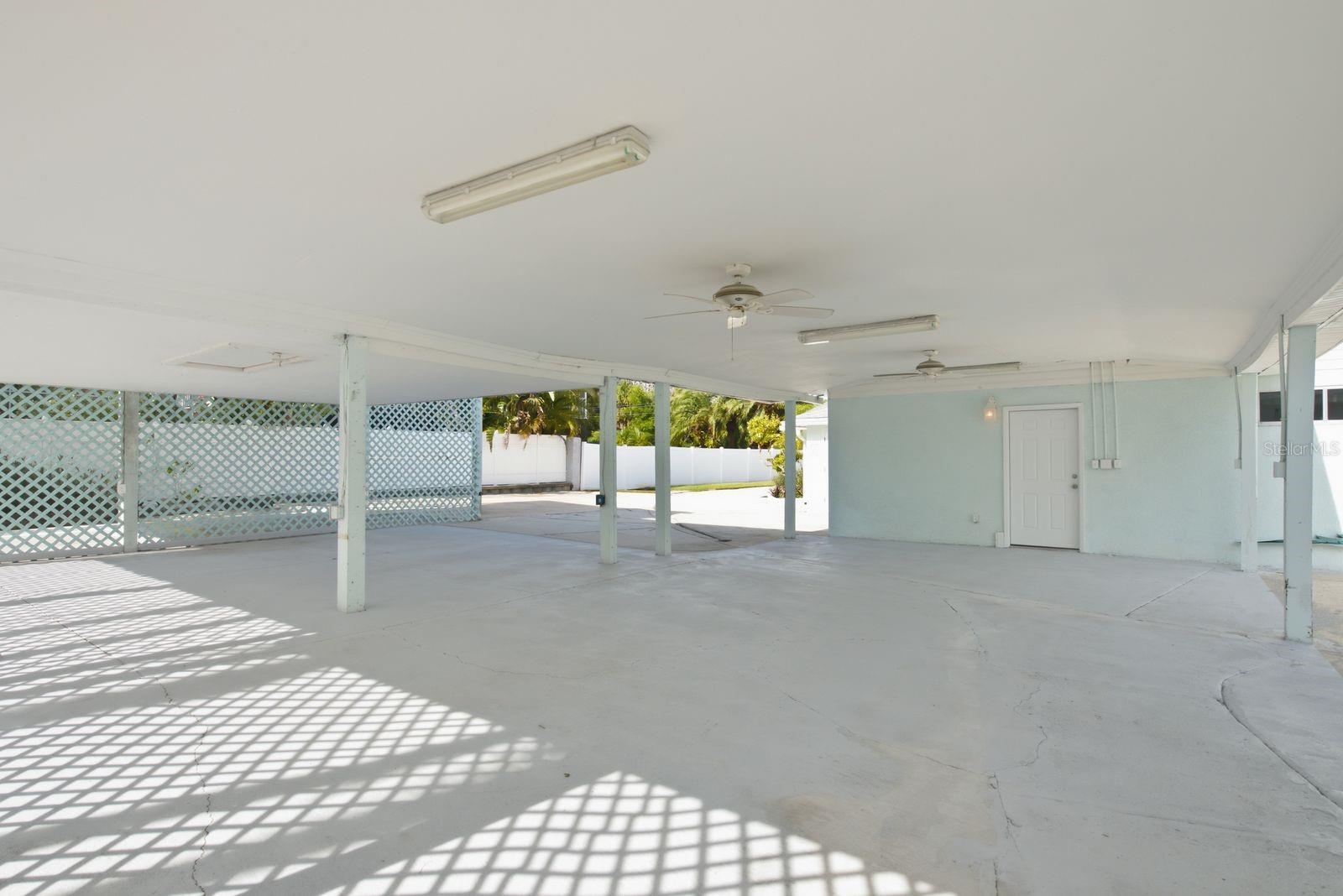 BAYOU VIEW - Residential