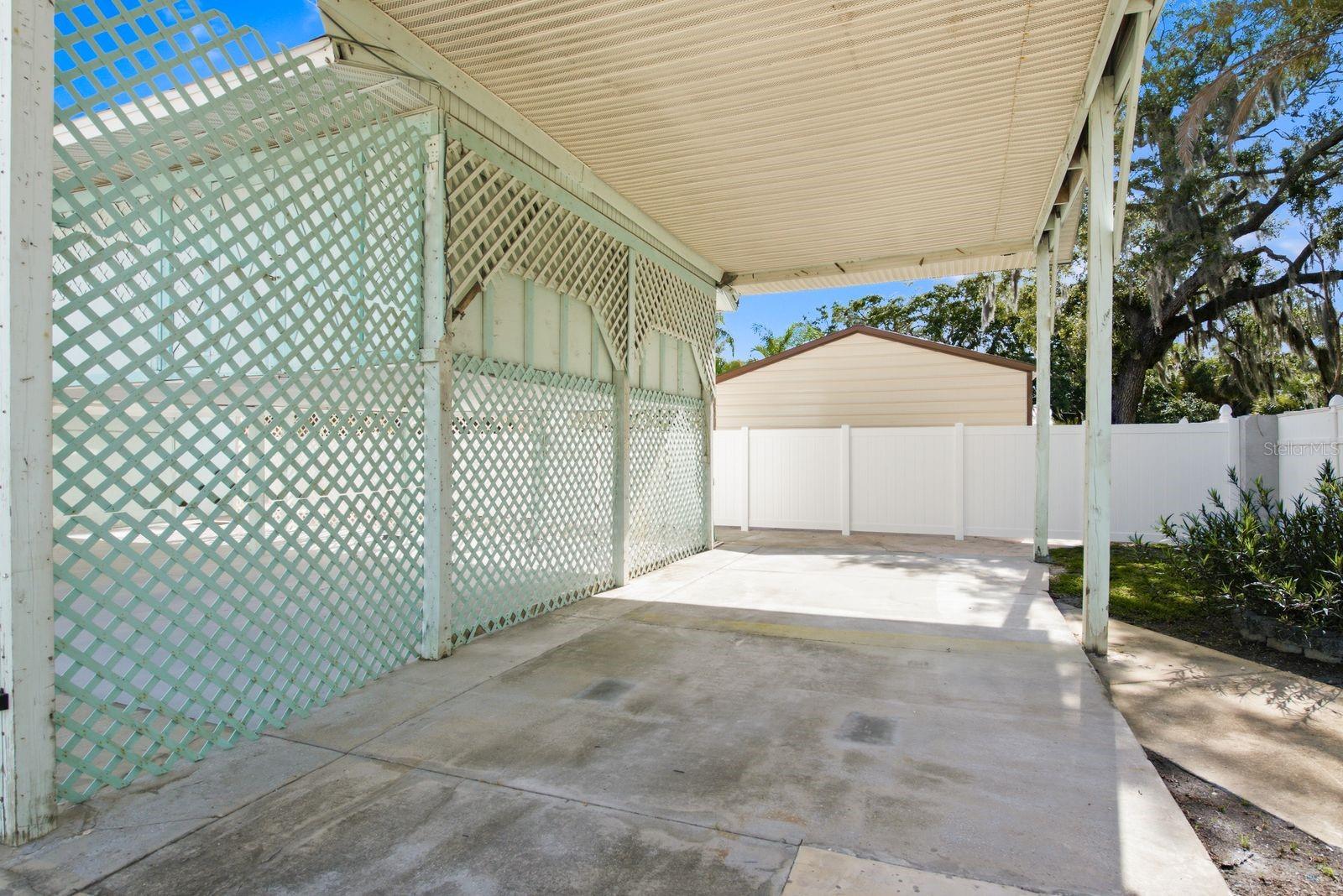 BAYOU VIEW - Residential