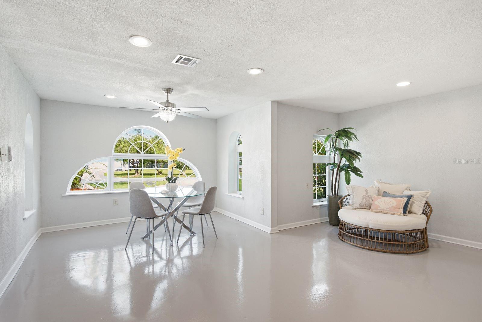 BAYOU VIEW - Residential