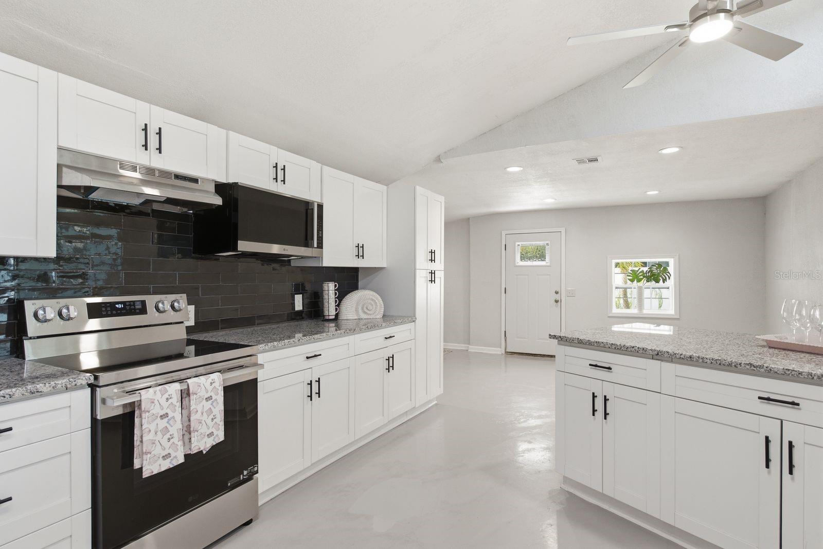 BAYOU VIEW - Residential