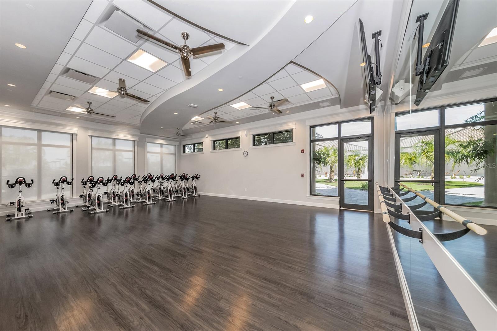COACH HOMES III AT LAKEWOOD NATIONAL - Residential
