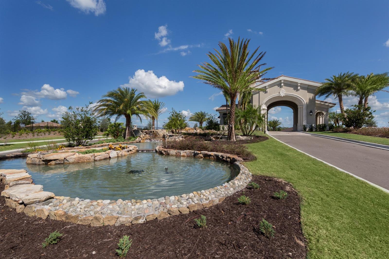 COACH HOMES III AT LAKEWOOD NATIONAL - Residential
