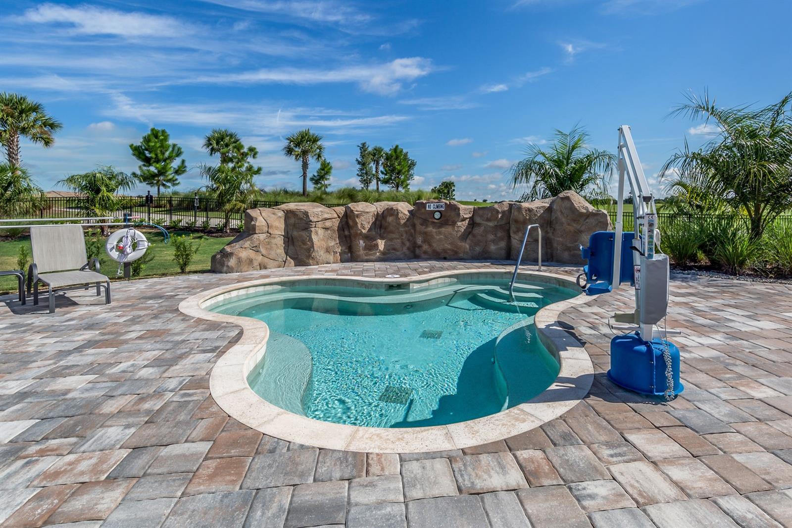COACH HOMES III AT LAKEWOOD NATIONAL - Residential