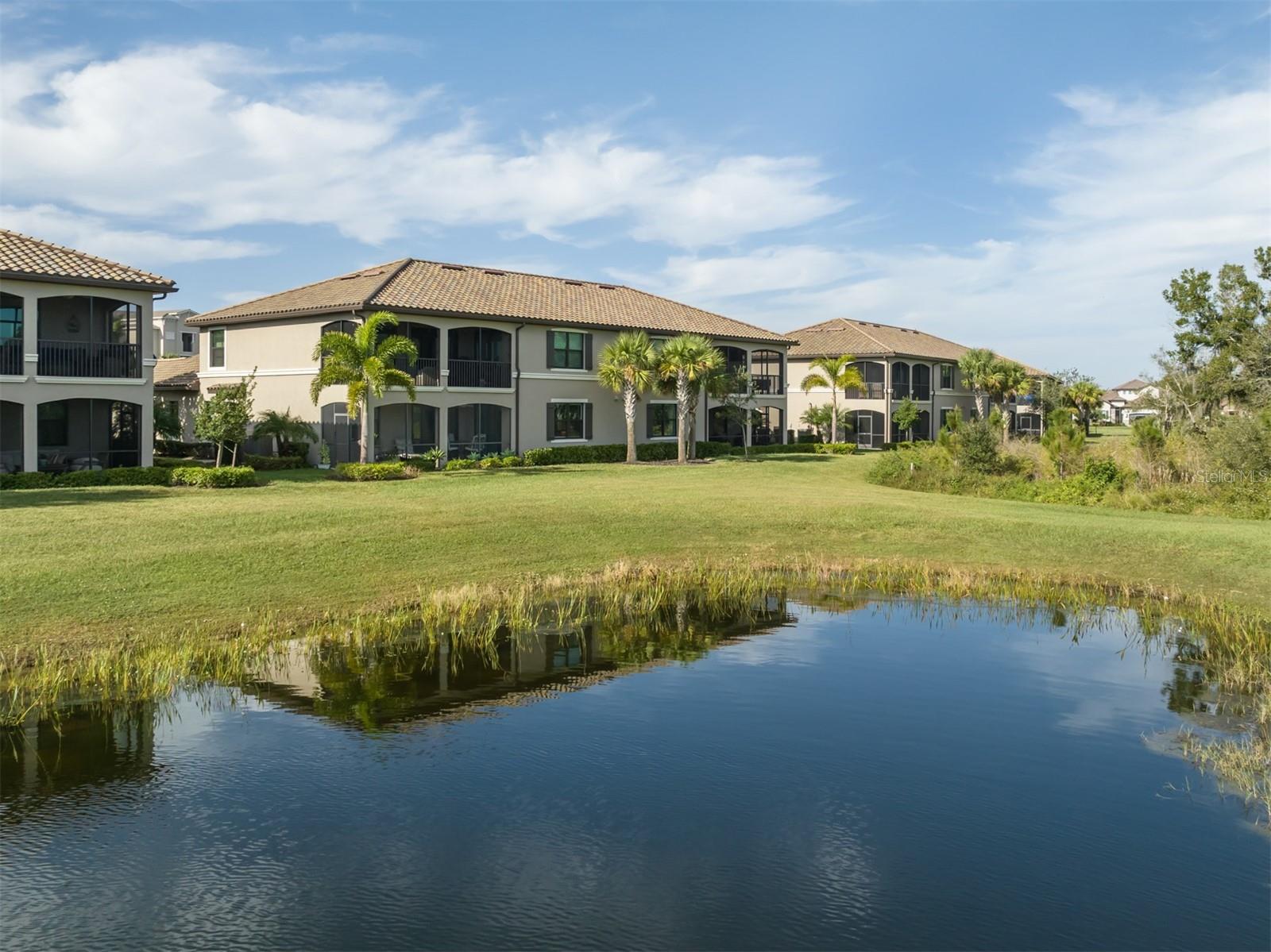 COACH HOMES III AT LAKEWOOD NATIONAL - Residential