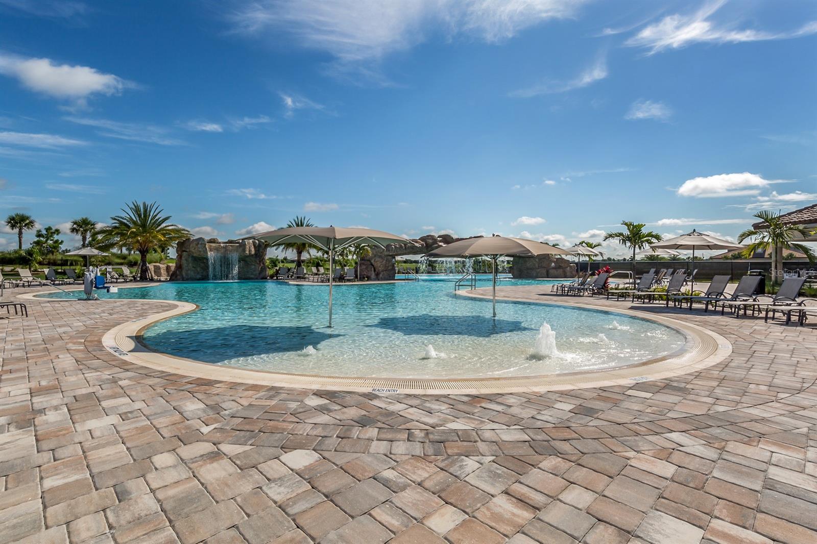 COACH HOMES III AT LAKEWOOD NATIONAL - Residential