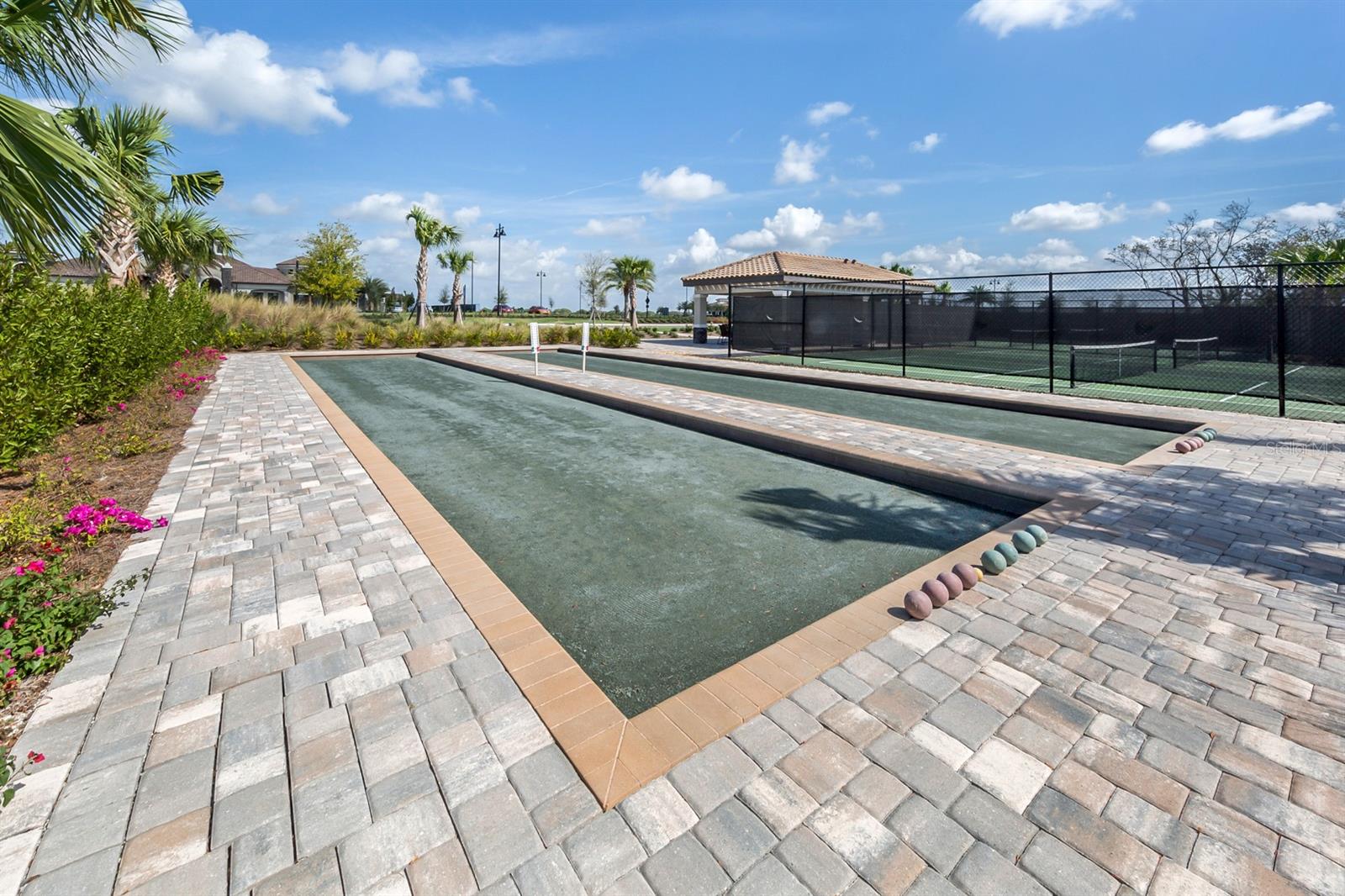 COACH HOMES III AT LAKEWOOD NATIONAL - Residential