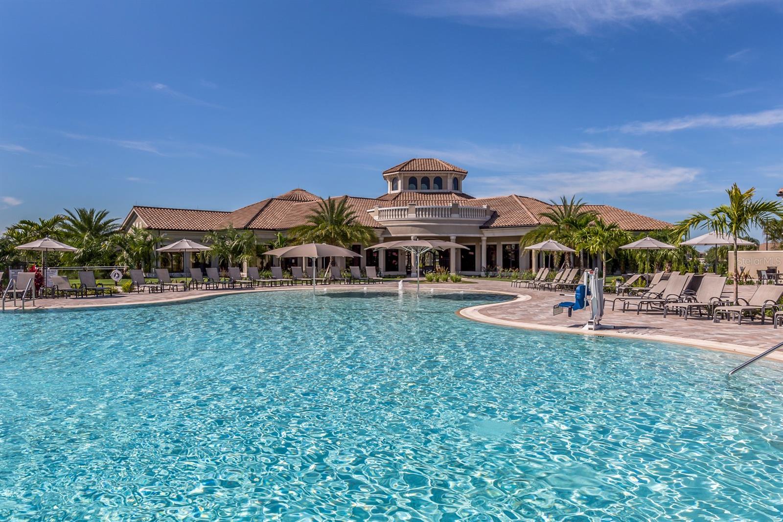 COACH HOMES III AT LAKEWOOD NATIONAL - Residential