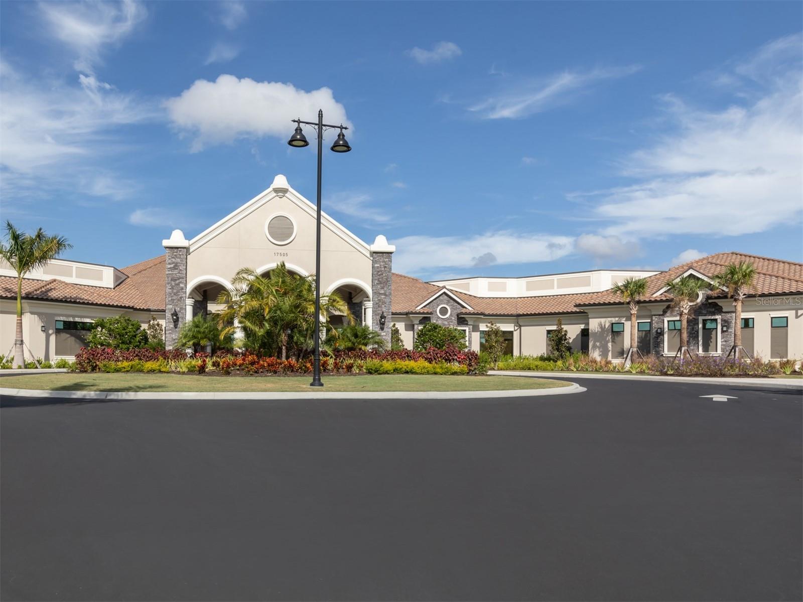 COACH HOMES III AT LAKEWOOD NATIONAL - Residential