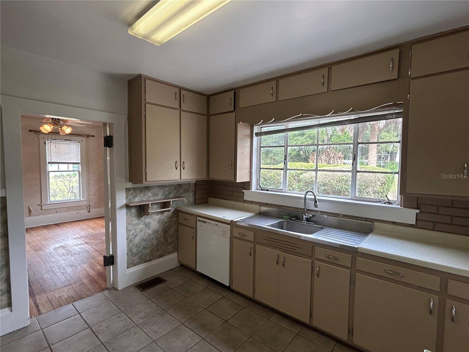 TWIN LAKE SUB - Residential