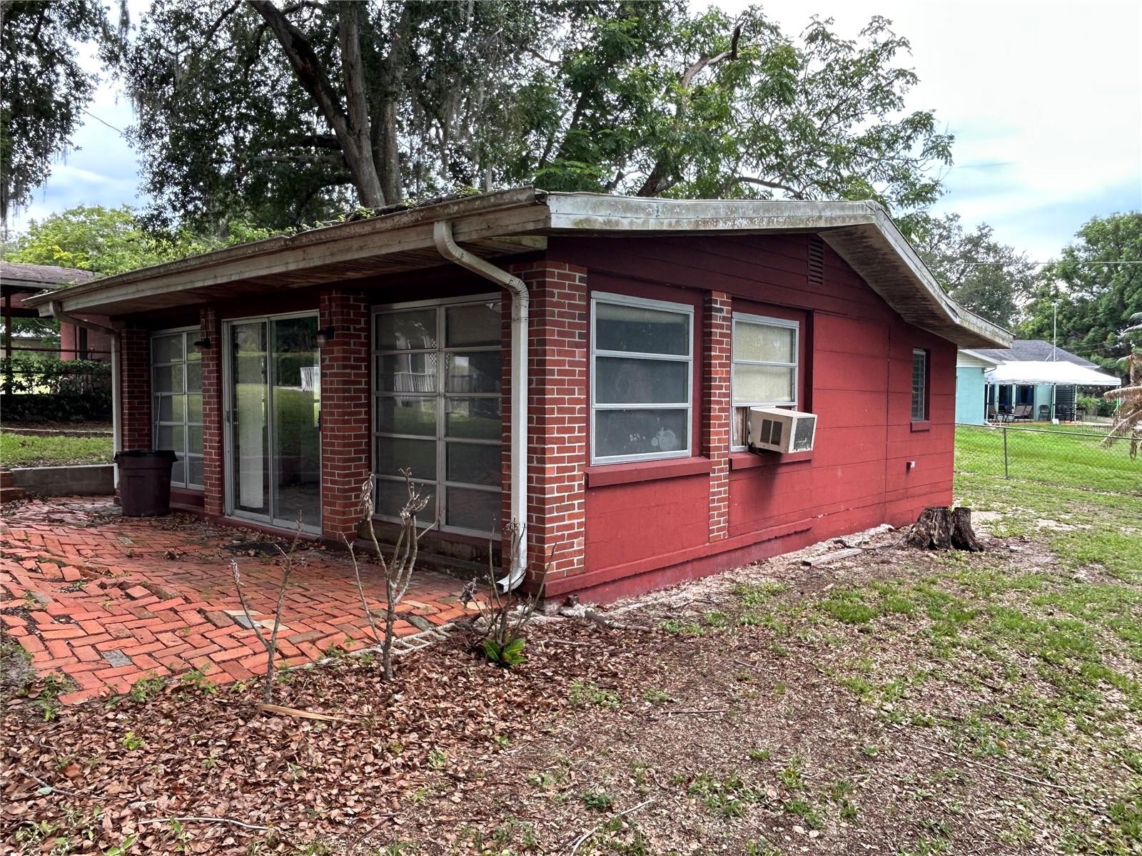 TWIN LAKE SUB - Residential