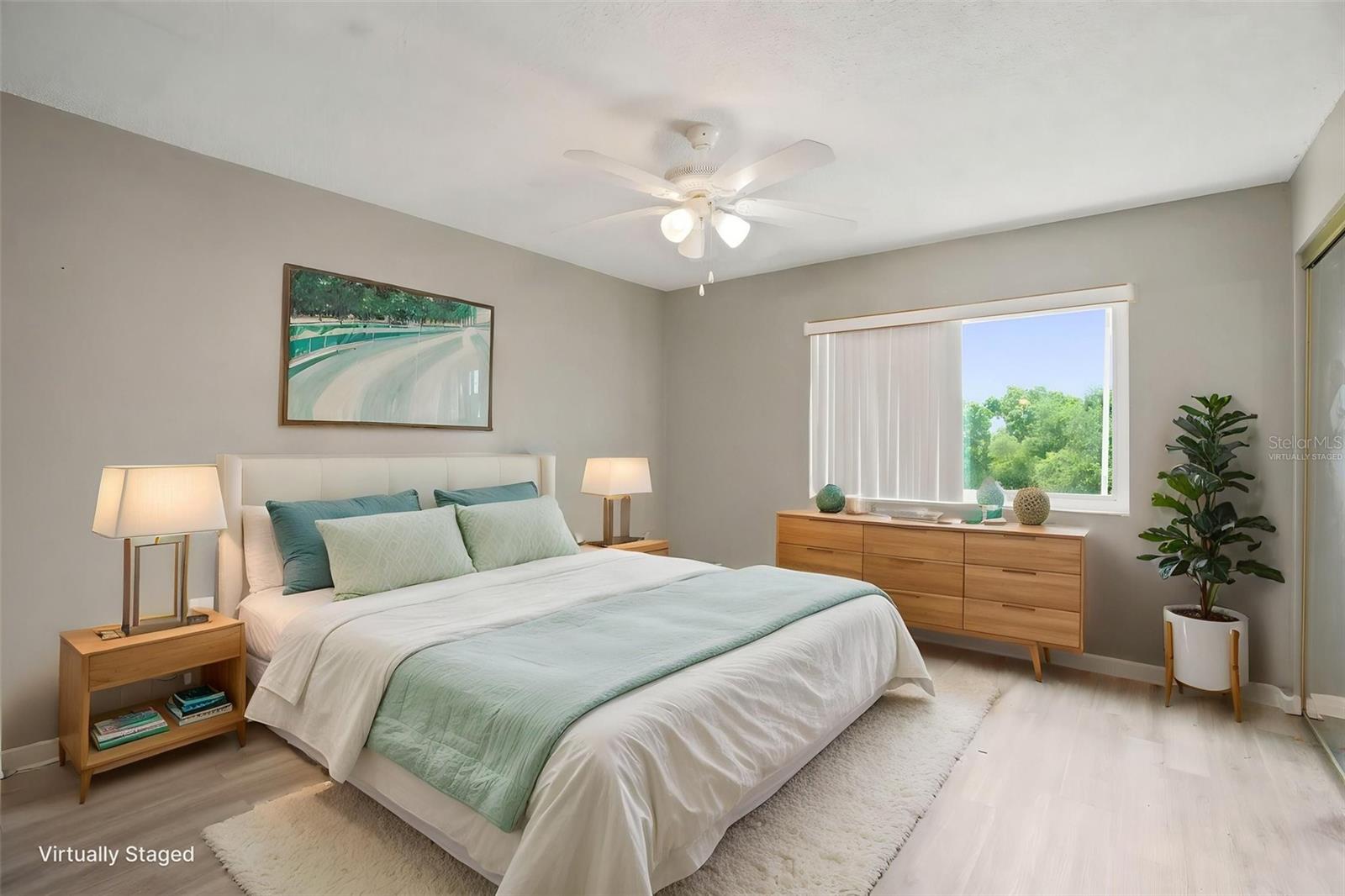 LAKE TARPON SAIL & TENNIS CLUB - Residential