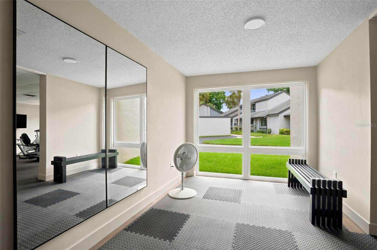 LAKE TARPON SAIL & TENNIS CLUB - Residential