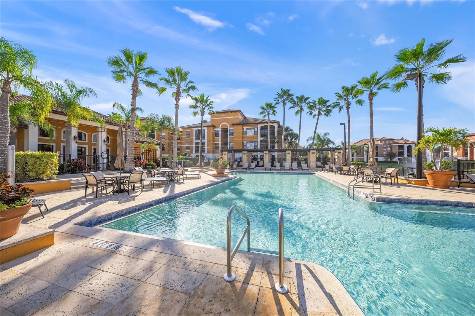 SERENATA SARASOTA - Residential