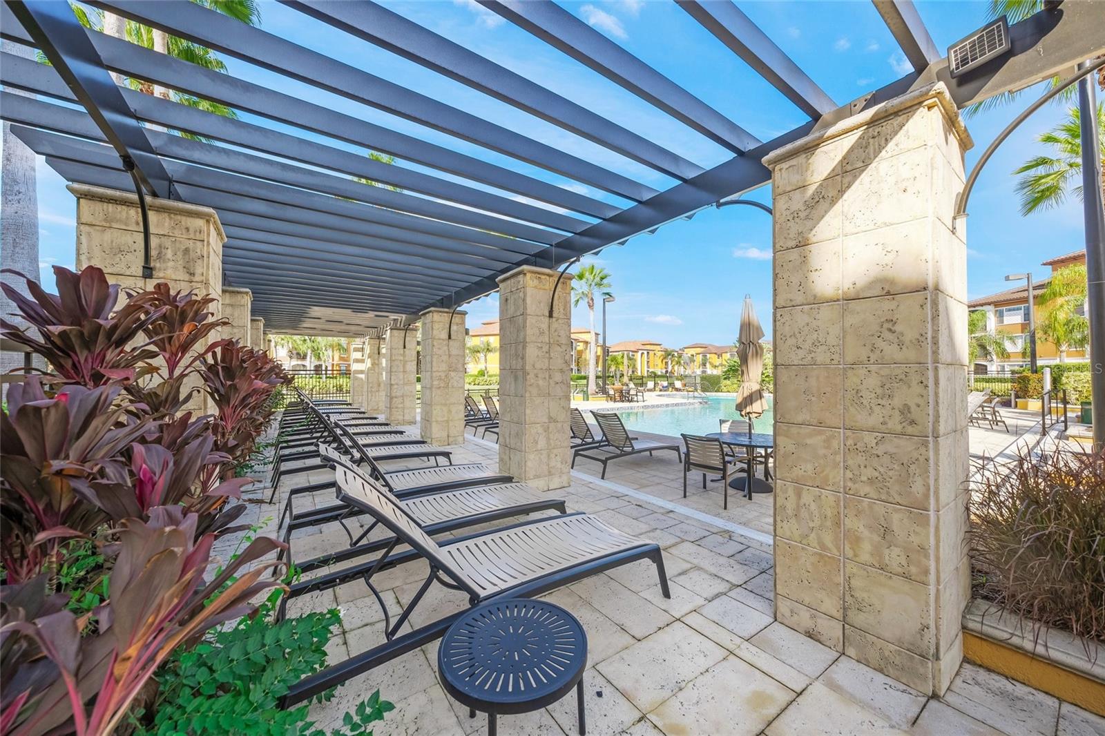 SERENATA SARASOTA - Residential