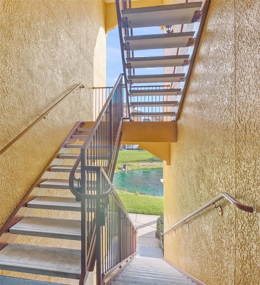 SERENATA SARASOTA - Residential