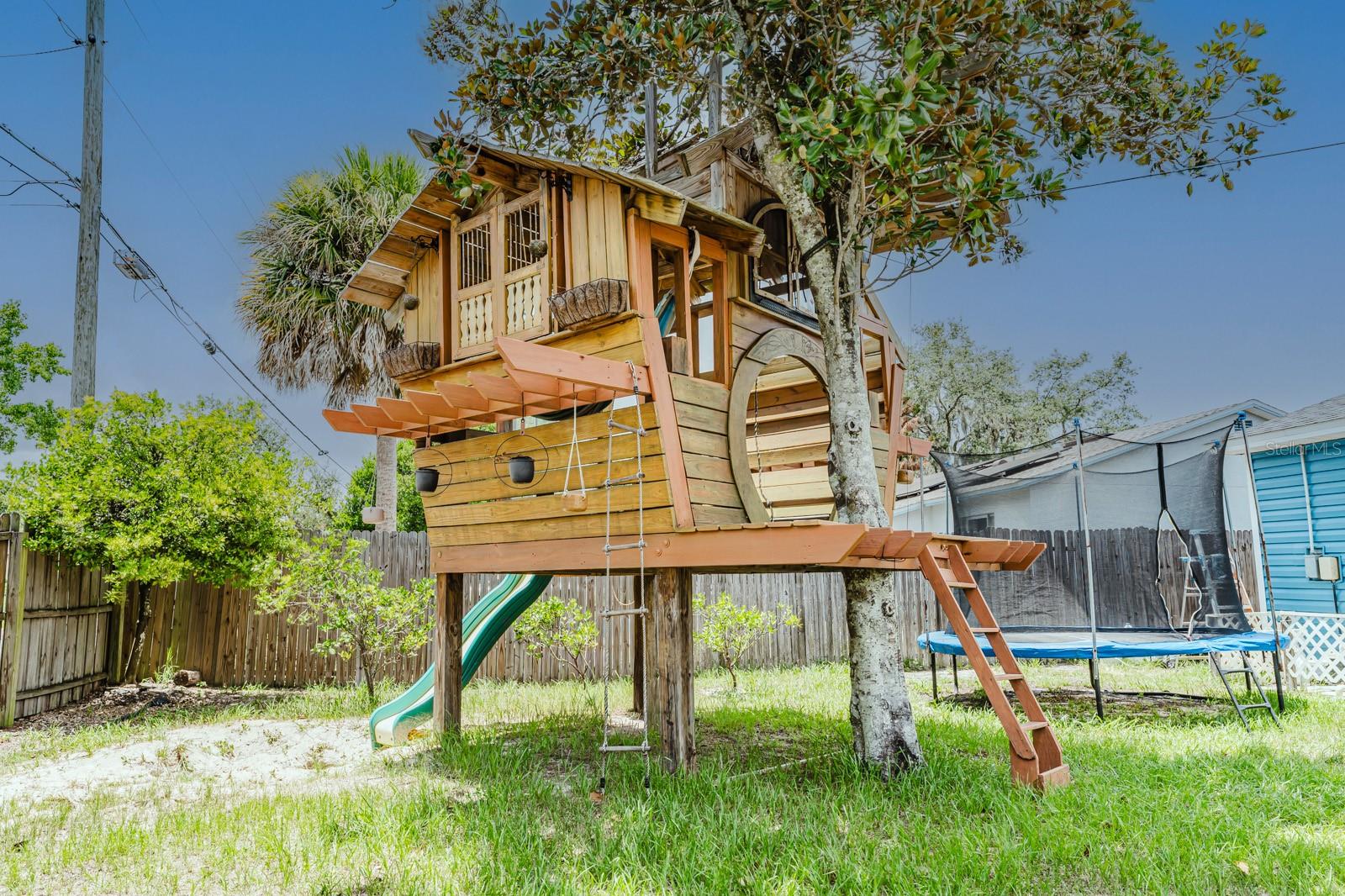 SUMMERSET - Residential