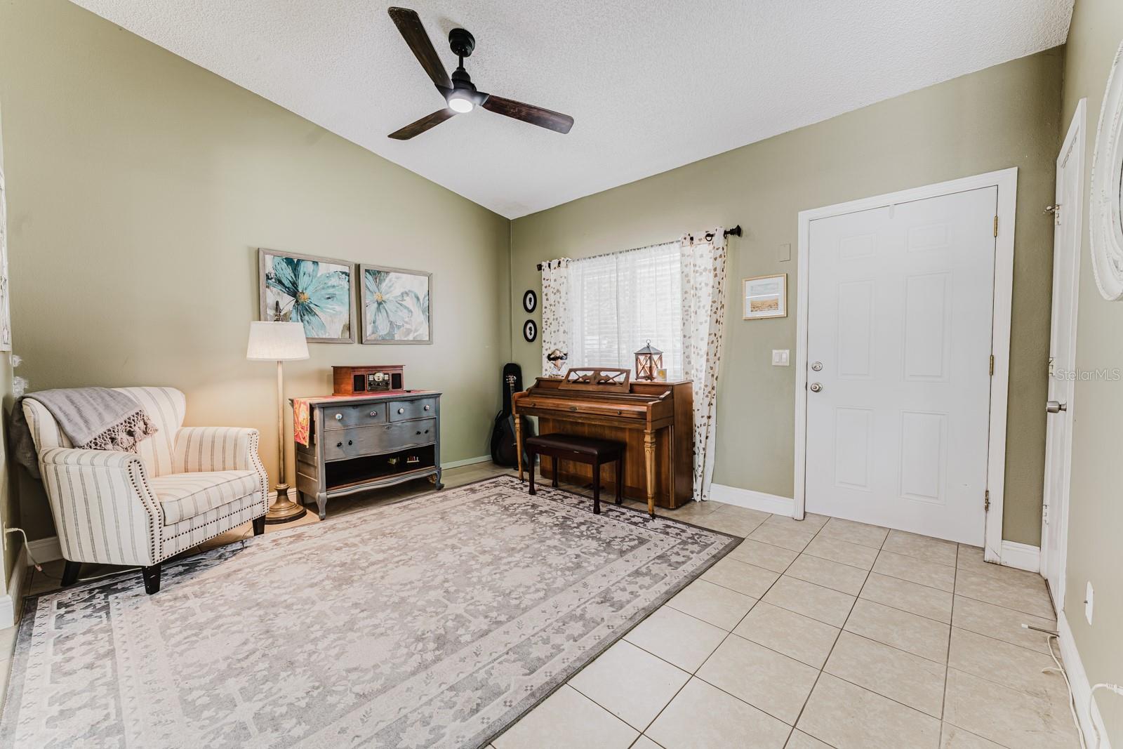 SUMMERSET - Residential