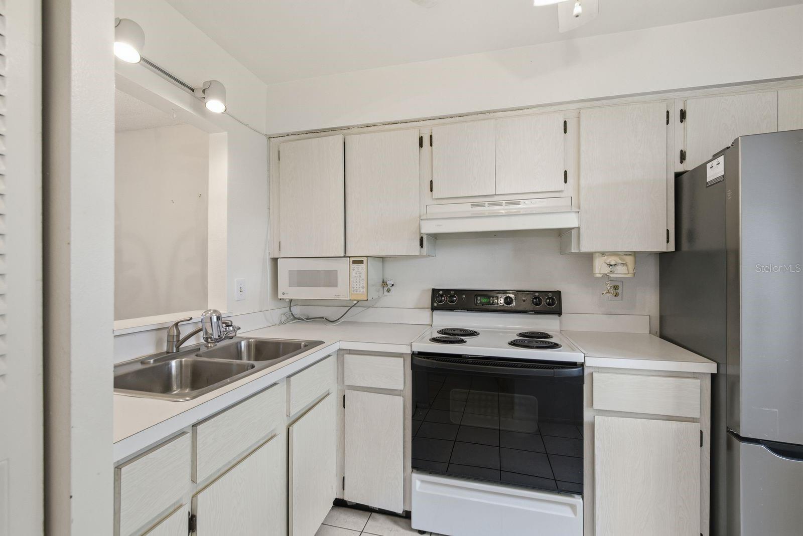 MISSION GROVE CONDO - Residential