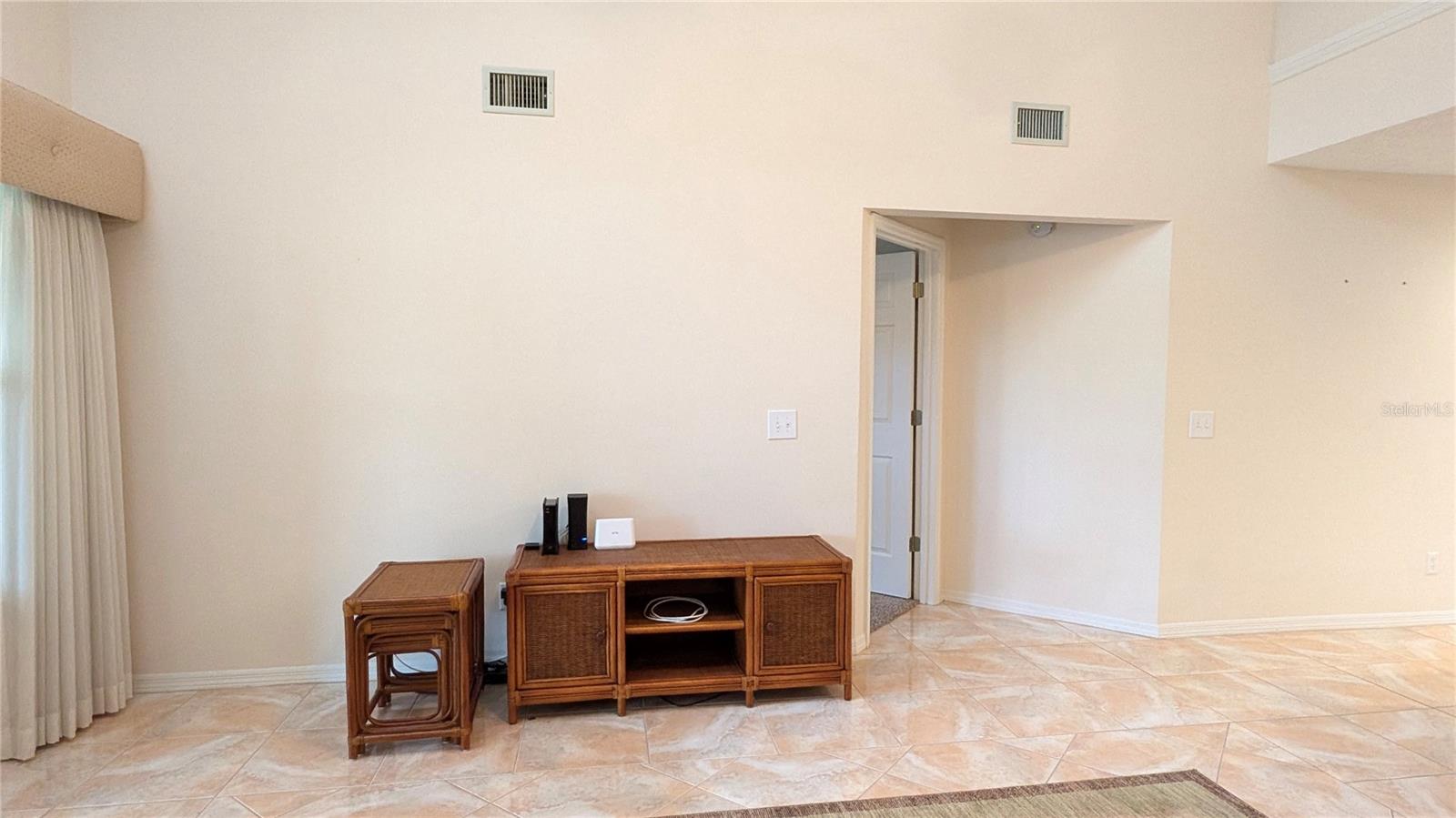 PELICAN COVE UNREC CONDO - Residential