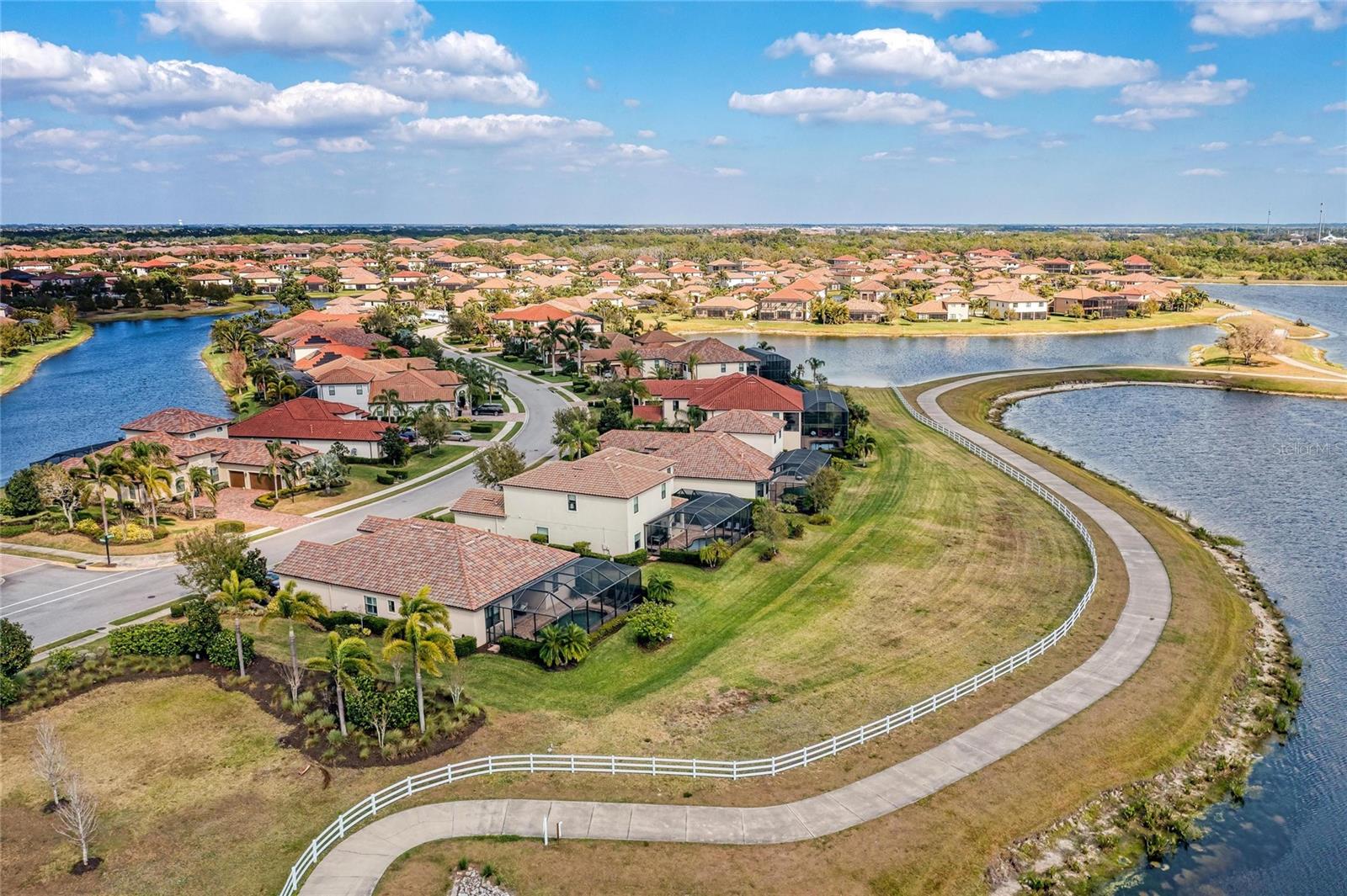 BRIDGEWATER - Residential