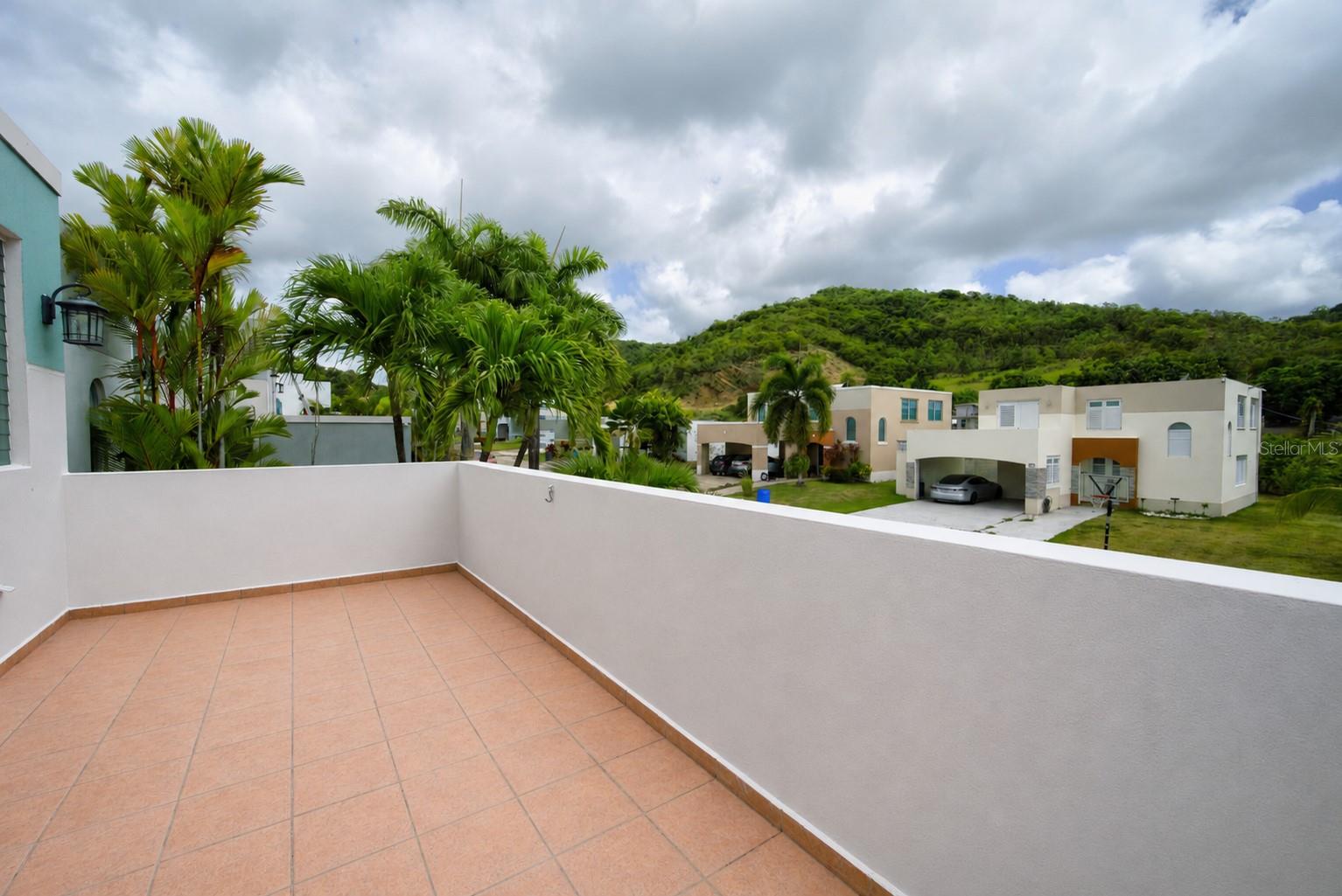 VISTA VERDE - Residential