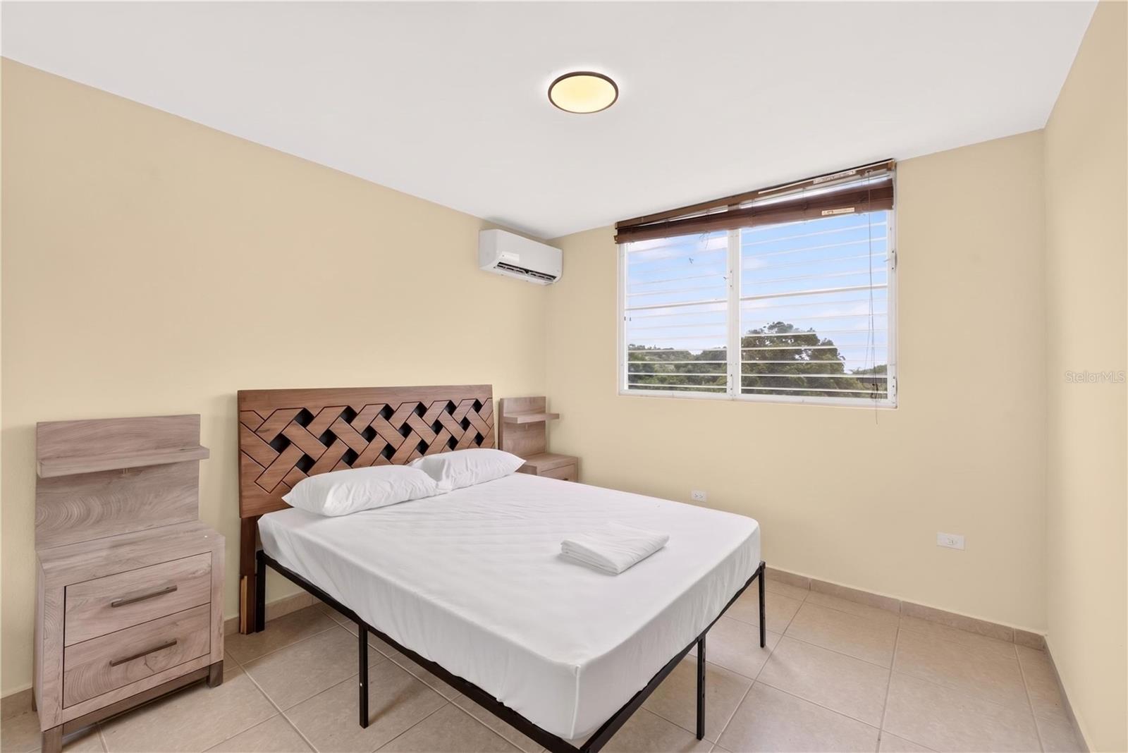 VISTA VERDE - Residential
