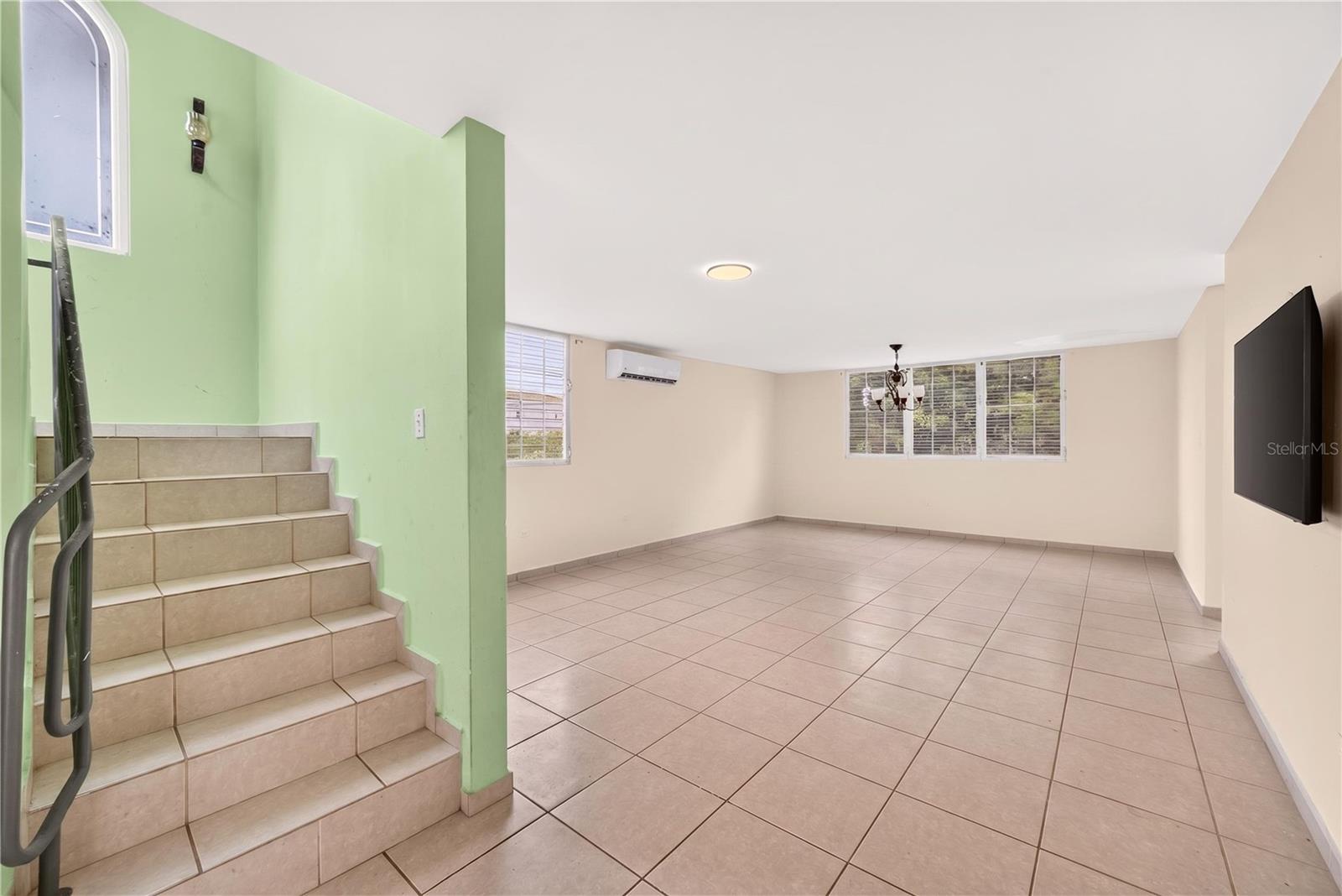 VISTA VERDE - Residential